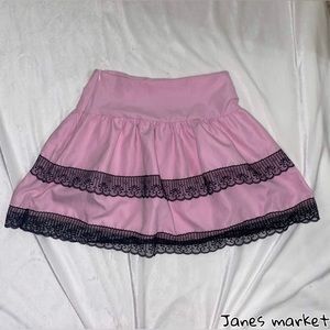 SHEIN x ROMWE Pink Double Layer High Waisted Pleated Skirt With Black Lace/US S